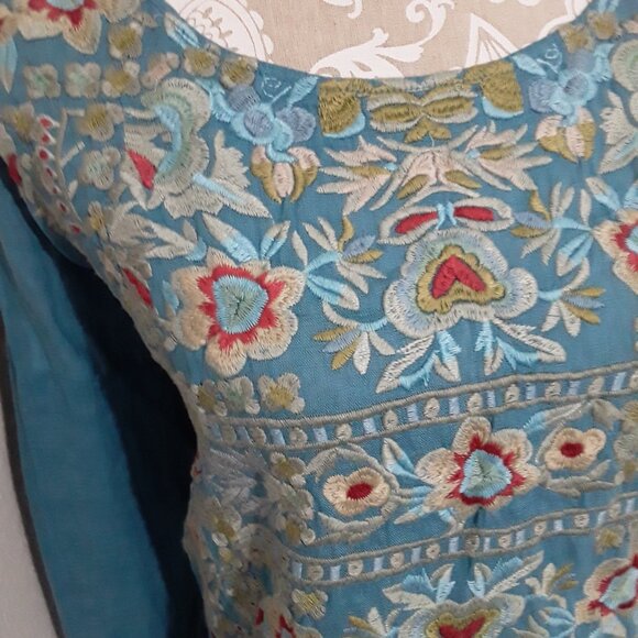 New Johnny Was lovely light blue embroidered Linen Tunic size XL - Picture 4 of 14